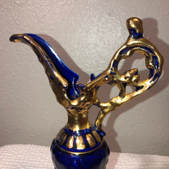 VINTAGE MCM 12”Palestine Gold Porcelain Ewen Pitcher Greek Revival 1940’s 12X6 - Picture 6 of 8